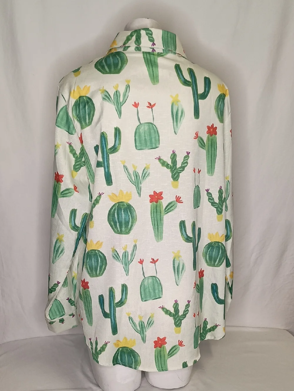 Women’s Size XXL Novelty Cactus Print Button-Down Shirt Western Rodeo - Picture 9 of 9